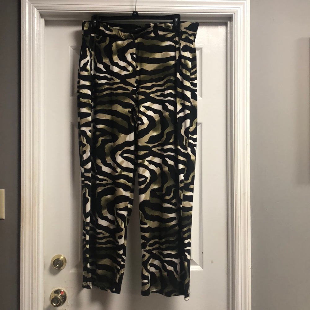 Wide leg pants